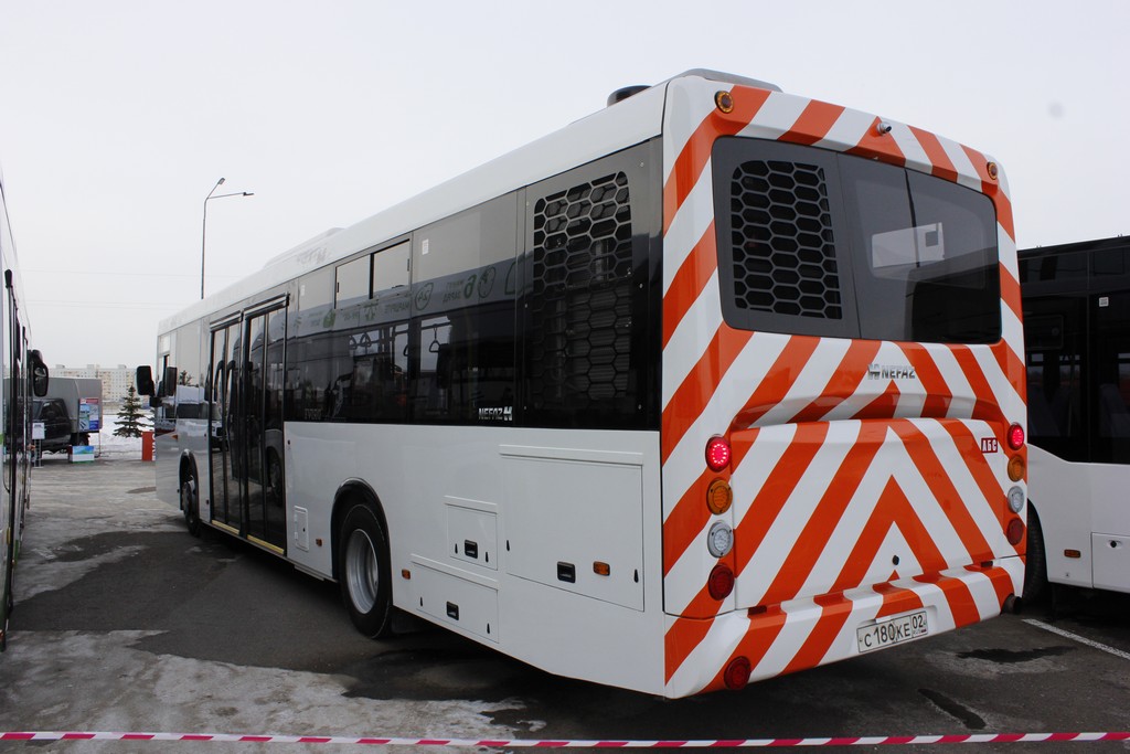 Перронный низкопольный автобус НЕФАЗ 5299-40-52 ДТ